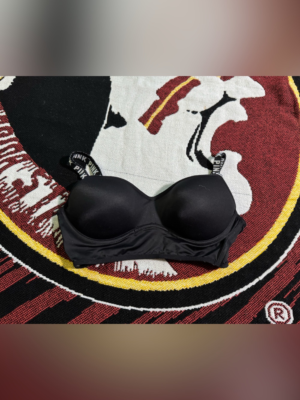 PINK Victoria's Secret Black Molded Sports Bra